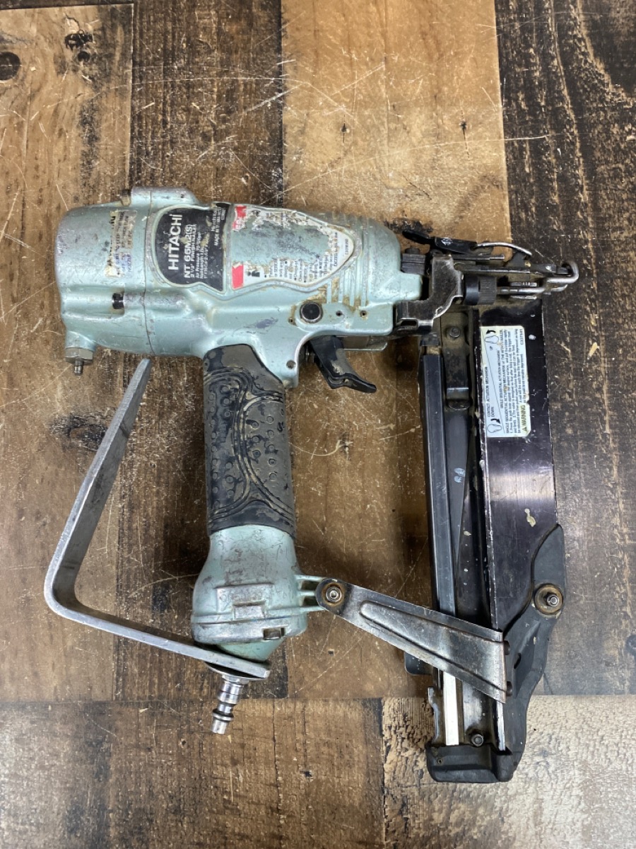 HITACHI NT65M2S PNEUMATIC FINISH NAILER Acceptable Buya