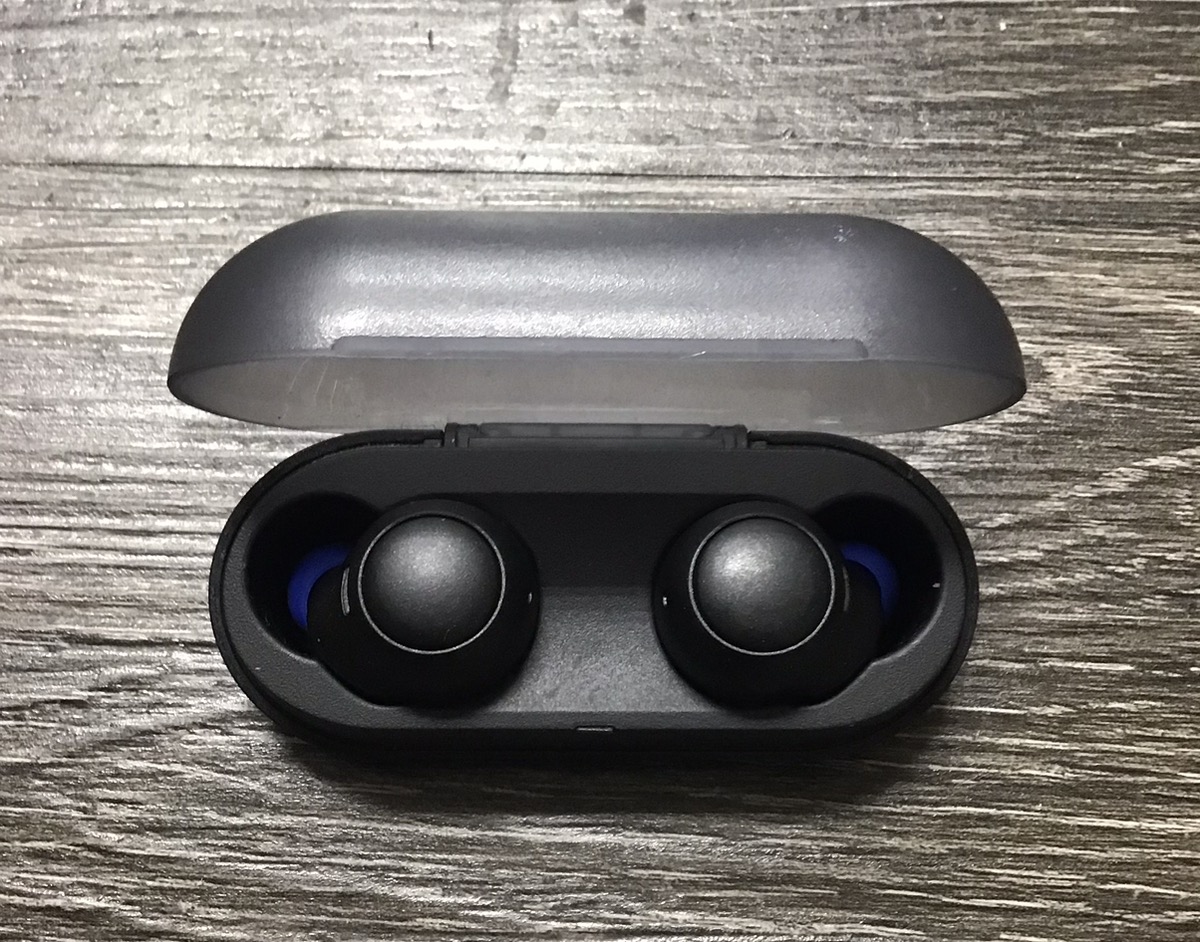 SONY TRULY WIRELESS BLUETOOTH EARBUDS, BLACK/BLUE IN CHARGING CASE