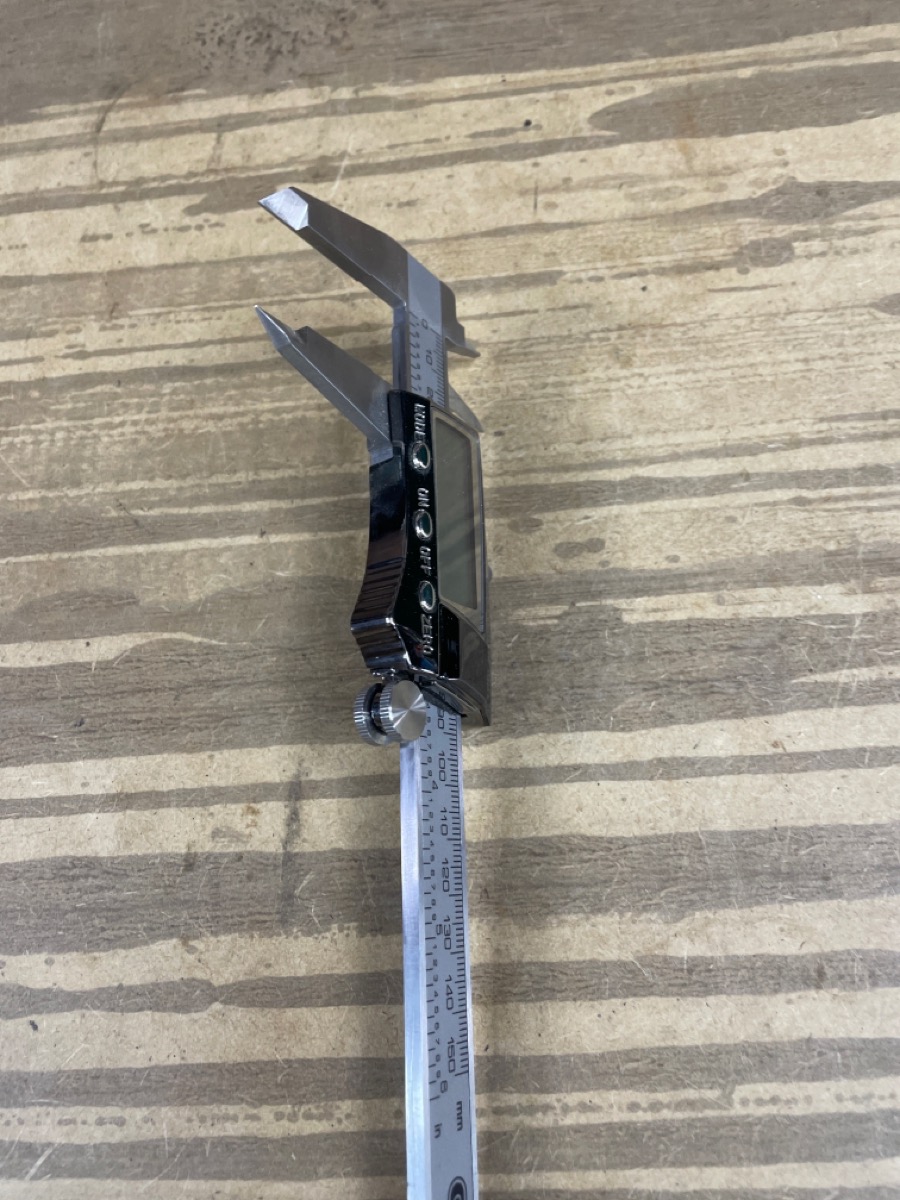 GENERAL ULTRATECH STAINLESS STEEL DIGITAL CALIPER Good Buya