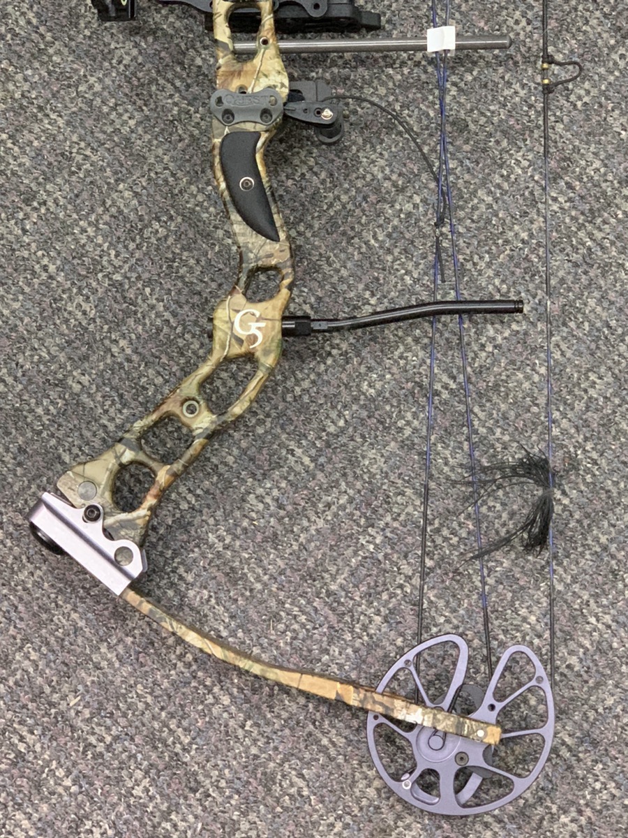 Quest Bowhunting G5 RH 70 Compound Bow LOADED Good Pawn Central
