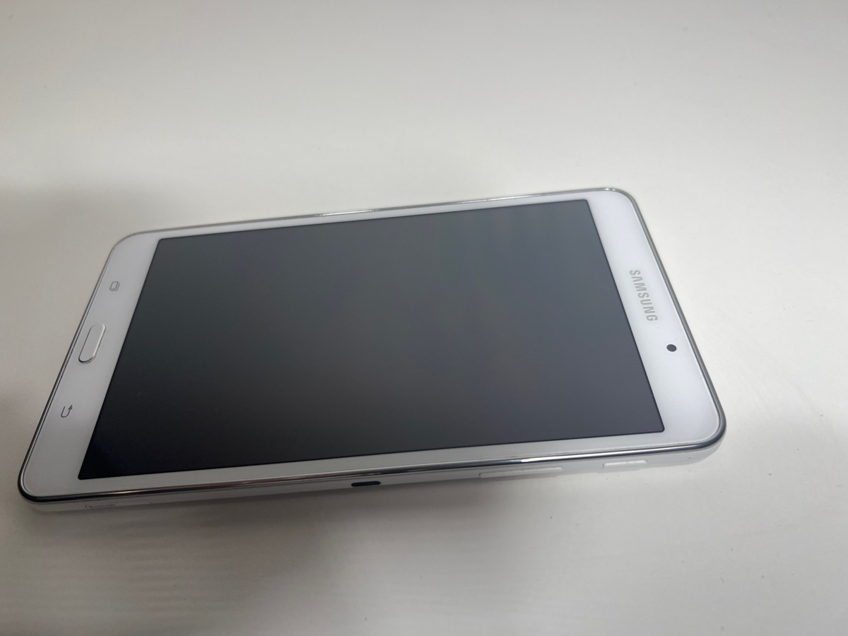 SAMSUNG SMT230NU GALAXY TAB 4 8GB 7" OLD OS Acceptable Buya