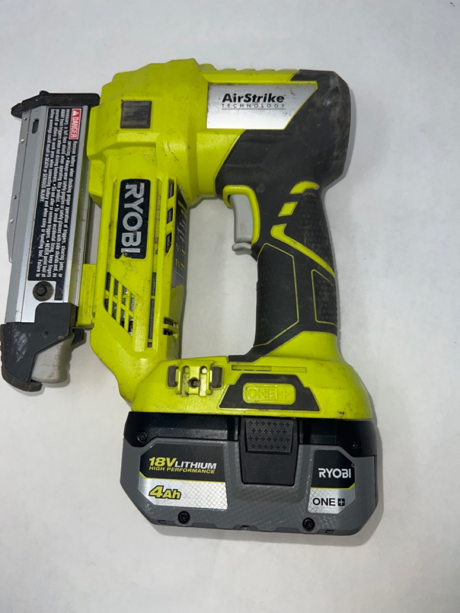 RYOBI P318 ONE+ 18V CORDLESS AIRSTRIKE 23GAUGE 13/8 IN HEADLESS