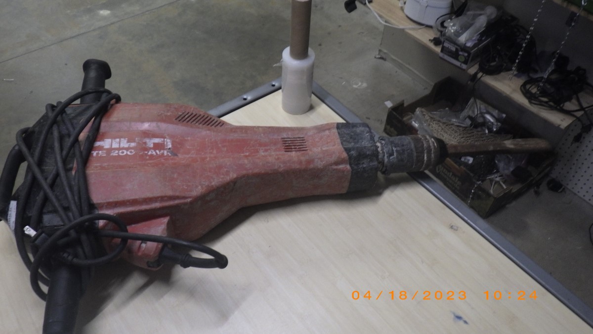 HILTI TE 2000AVR Electric Jackhammer Demolition Hammer Heavy Duty