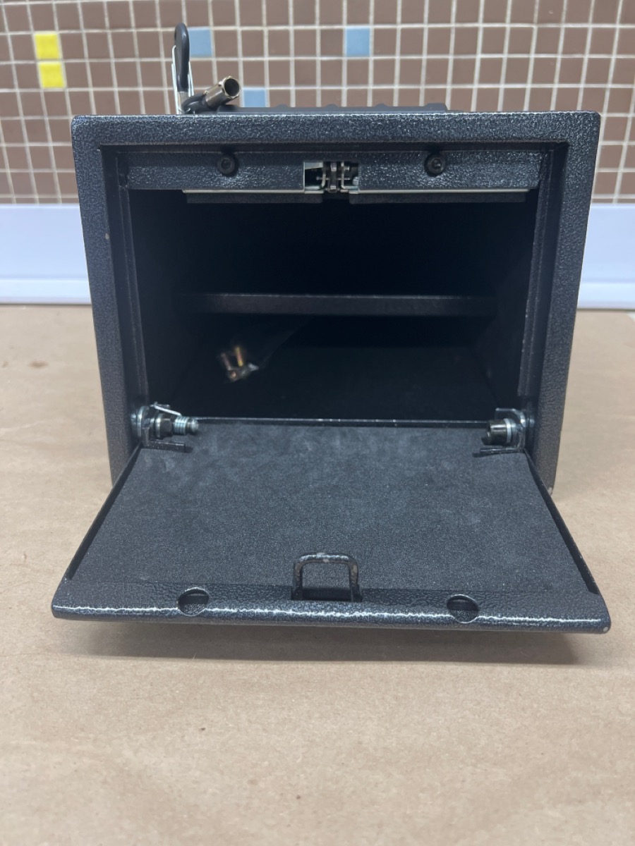 GETTYSBURG SAFE LOCK BOX CODED LOCK BOX FOR PISTOL Like New Buya