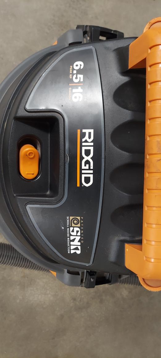 RIDGID TOOLS RIDGID VACUUM CLEANER WET DRY VAC 16 GALLON 6.5 HP Good Buya