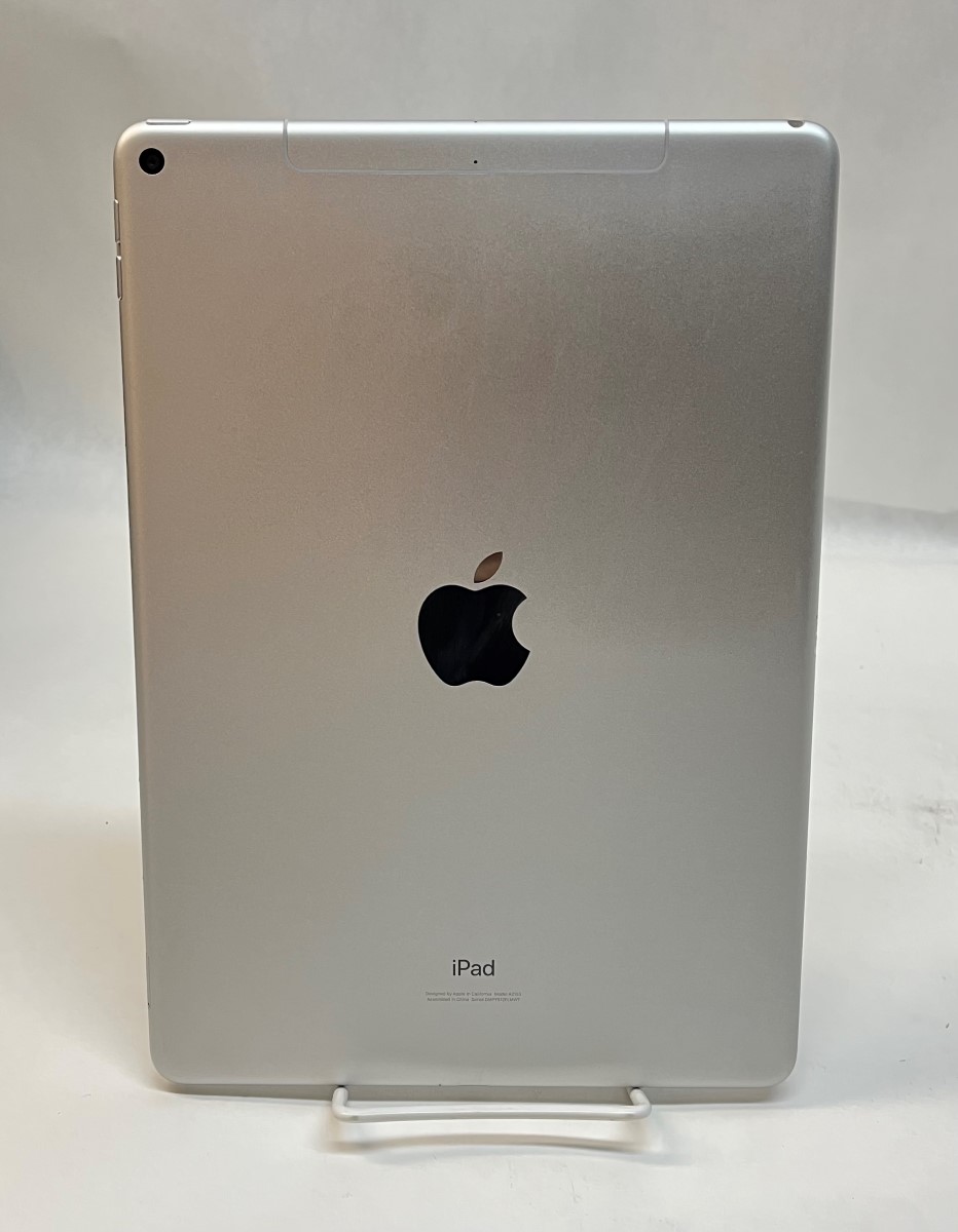 Apple A2153 IPad Air 64GB Storage 3rd Gen Silver Wifi Only Xfinity