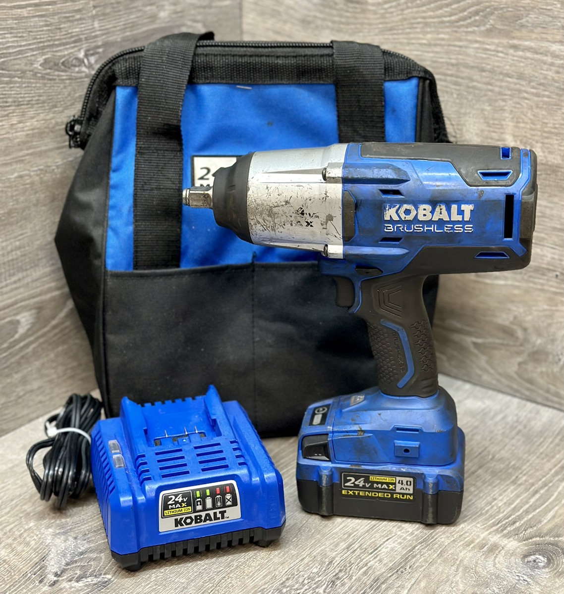 Kobalt KIW 5024B03 24V Max 1/2 " Brushless Impact Wrench Kit Very Good Buya