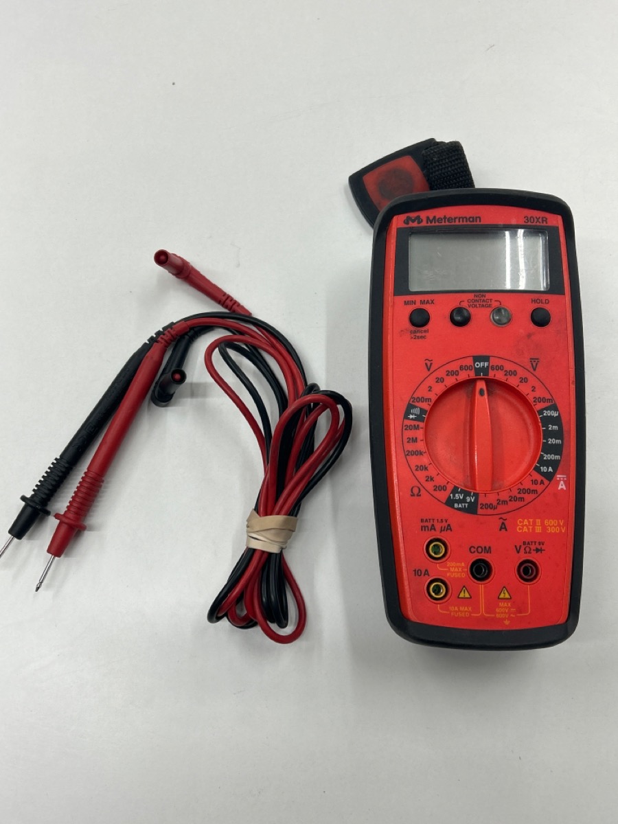 METERMAN 30XR MULTIMETER, RED Good Buya