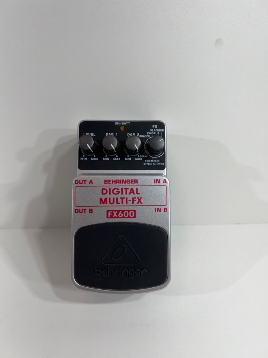 BEHRINGER FX600 GREY PEDAL ONLY NO OTHER ACCESSORIES Good Pawn 1