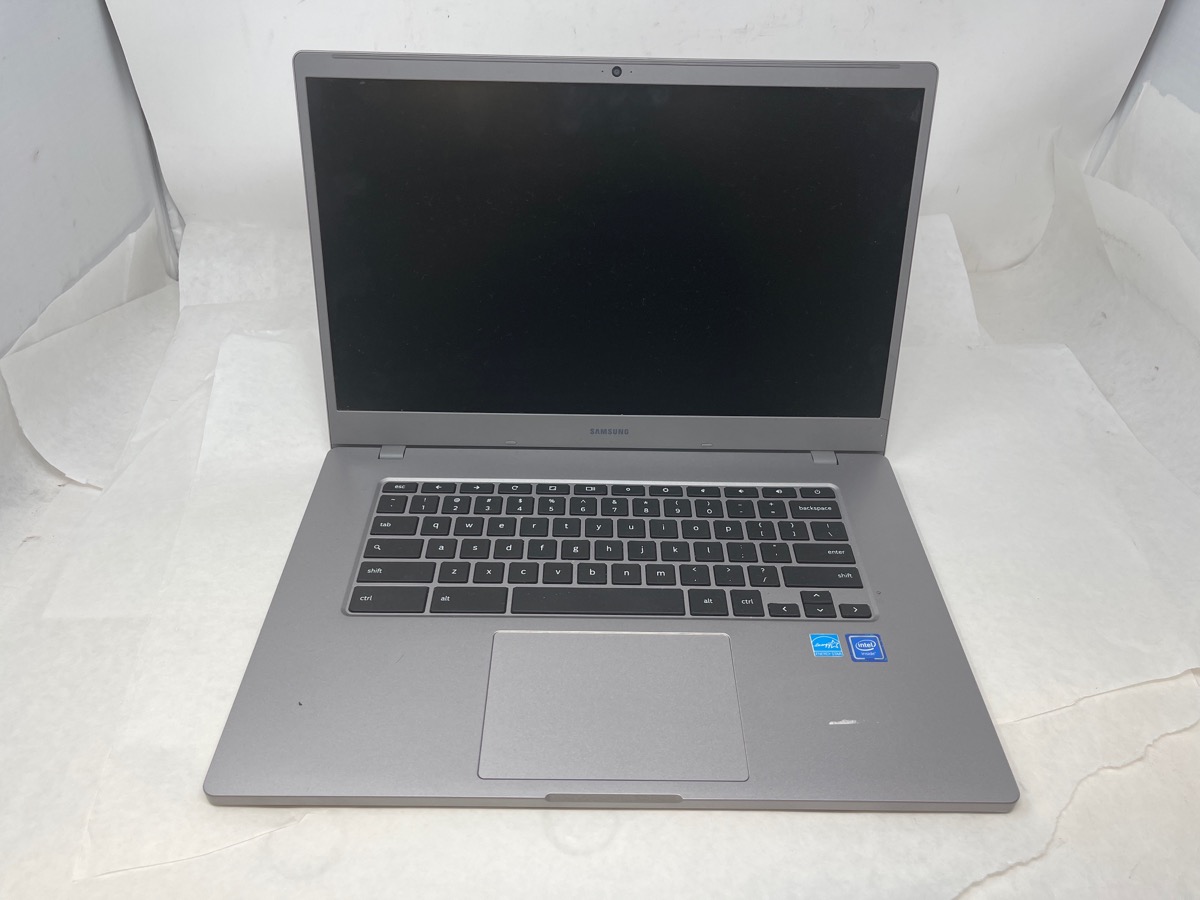 Samsung XE350XBA Chromebook Laptop Intel Celeron 4GB RAM 32GB eMMC