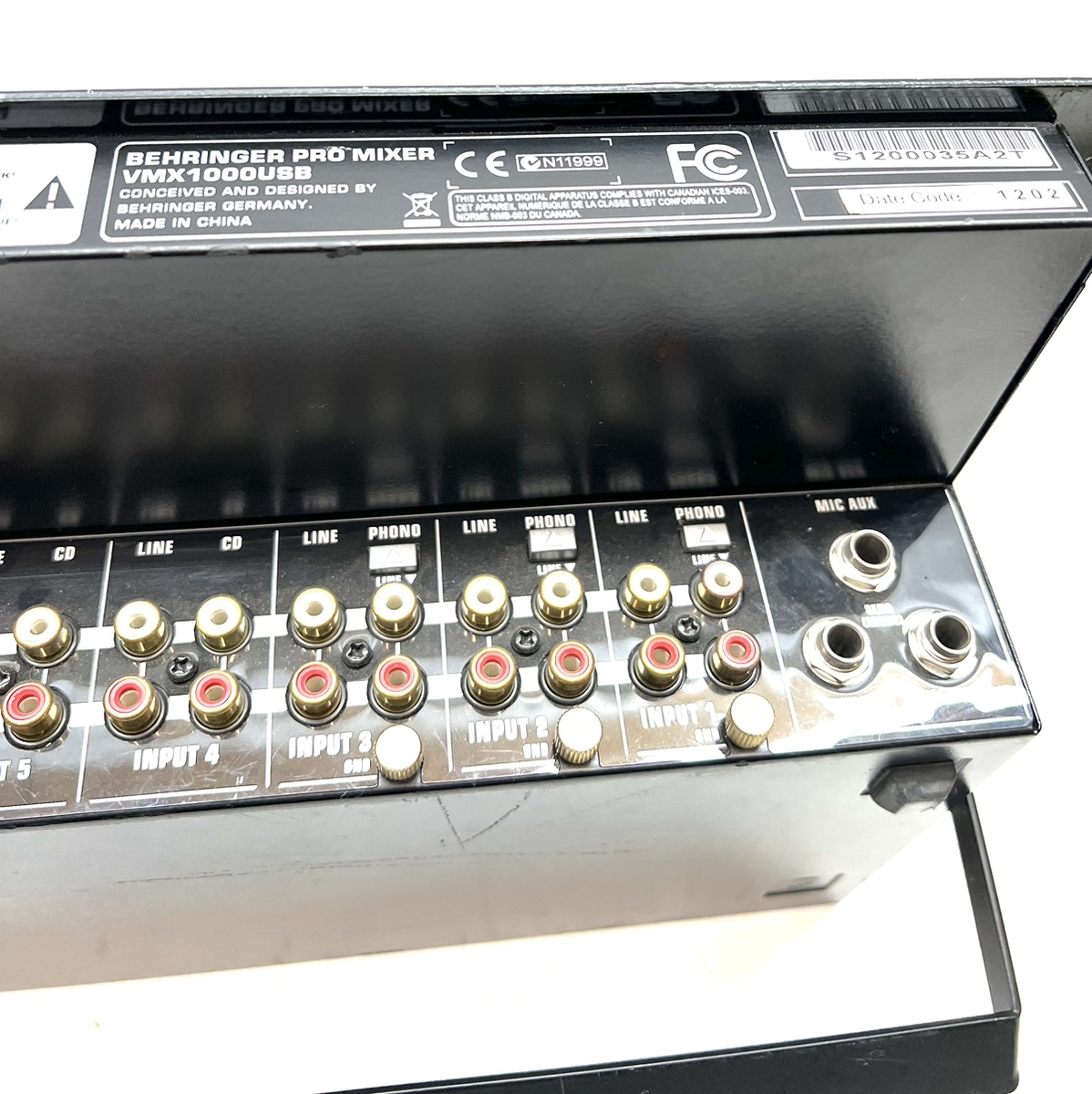 Behringer Pro Mixer VMX1000 5Channel Professional DJ Mixer! Good