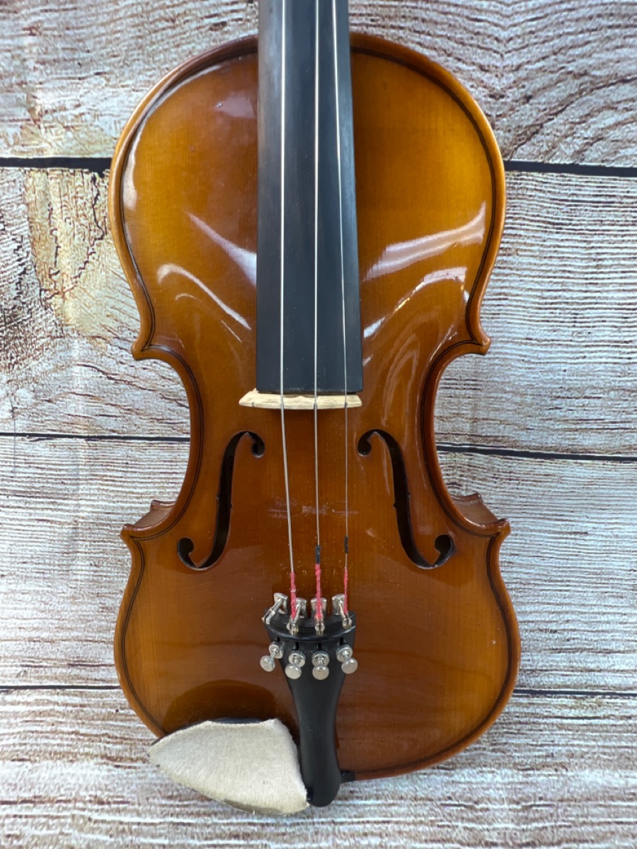 KNILLING BUCHAREST 1/2 VIOLIN *CONDITION OF BOW* Acceptable Buya