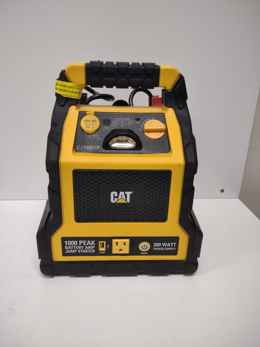 CAT CJ1000DCP 1000 Peak Amp Jump Starter, Power Station, Air Compressor Like New Buya