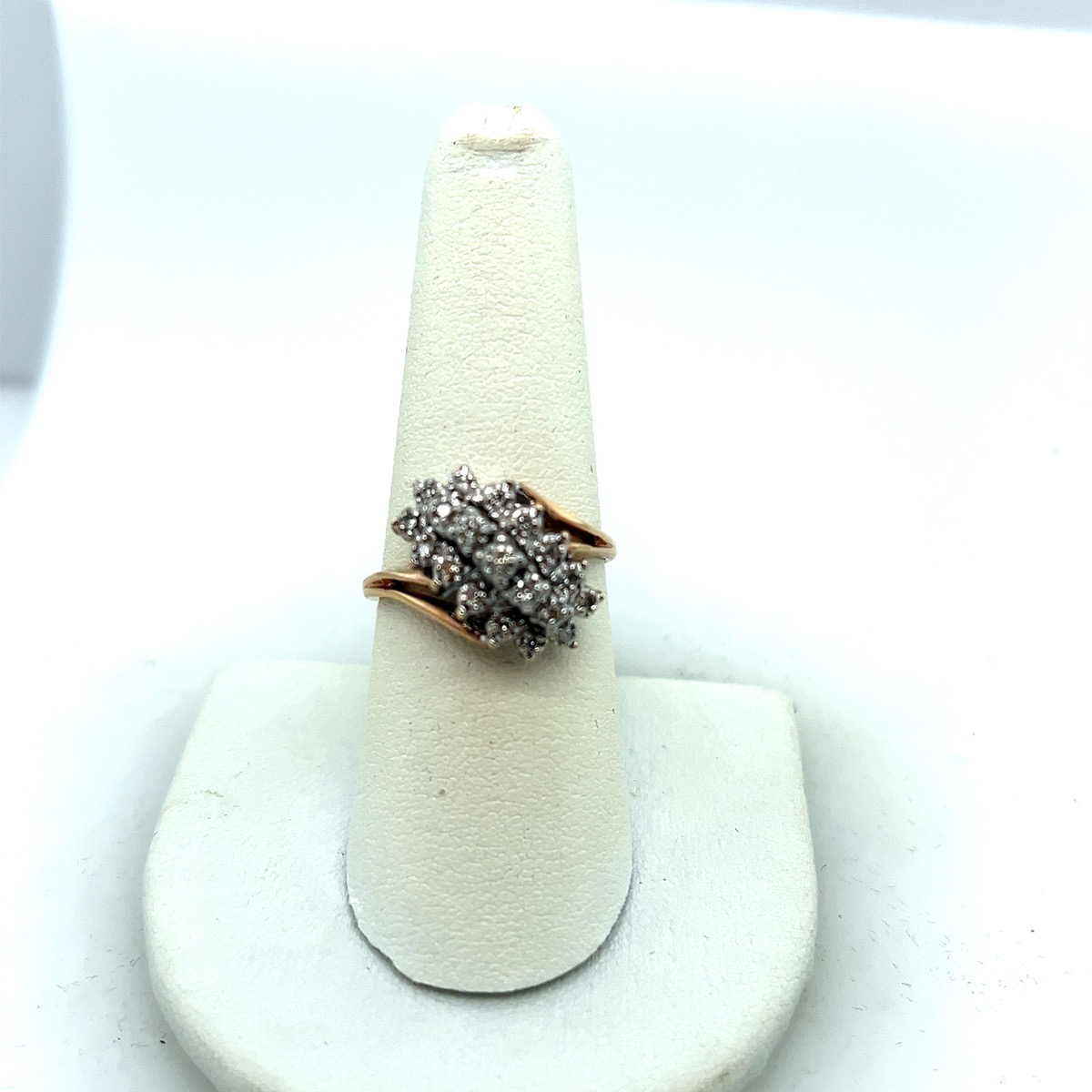 Lady's Diamond Cluster Ring 19 Diamonds .19 Carat T.W. 10K Yellow Gold
