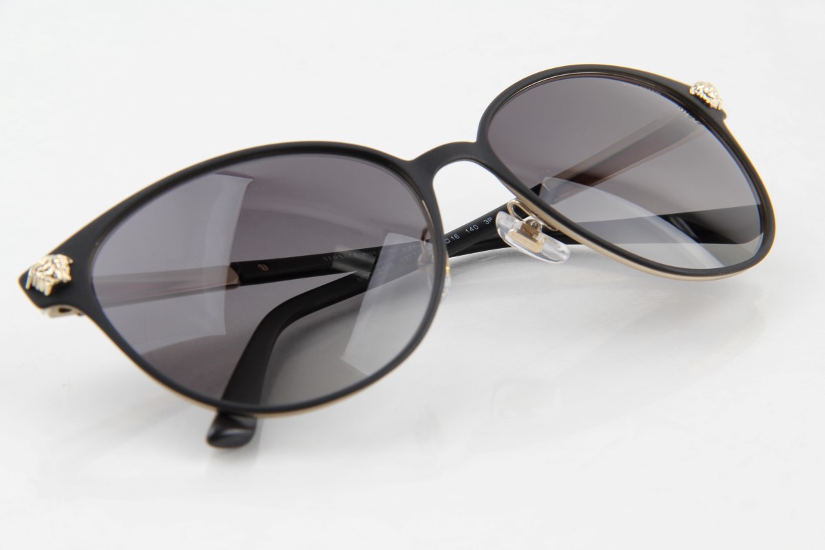 ve2168 versace