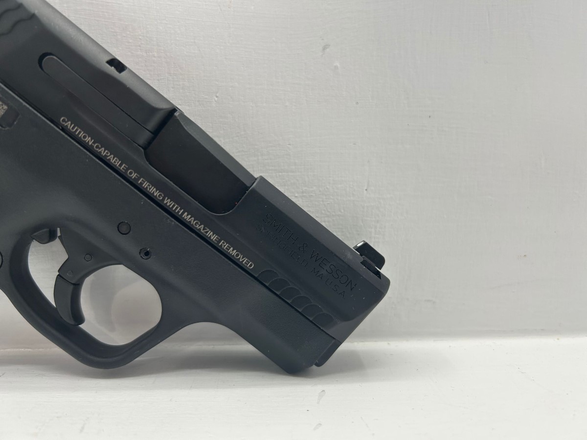 Smith & Wesson M&p 9 Shield M2.0 Semi-Automatic 9mm Pistol Like New ...