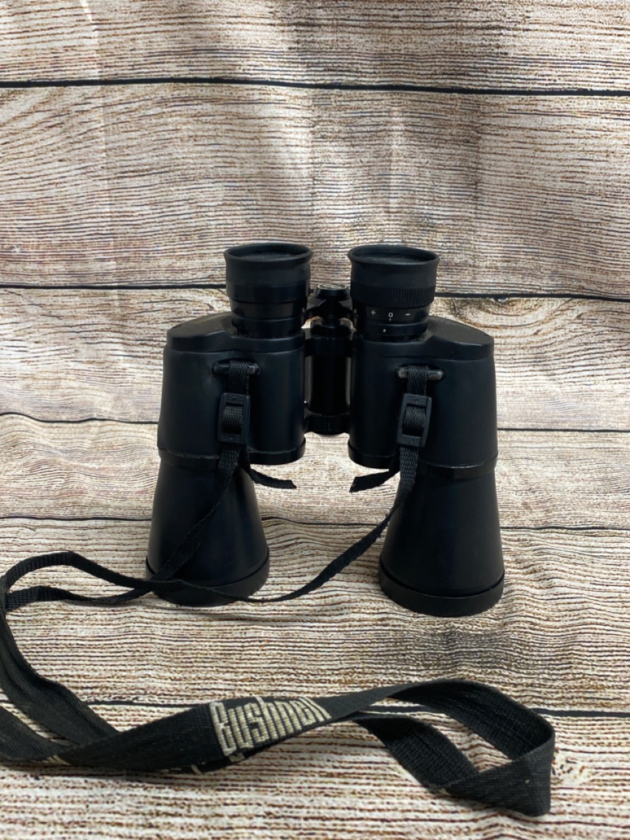 BUSHNELL BINOCULARS 10X50 Good Buya
