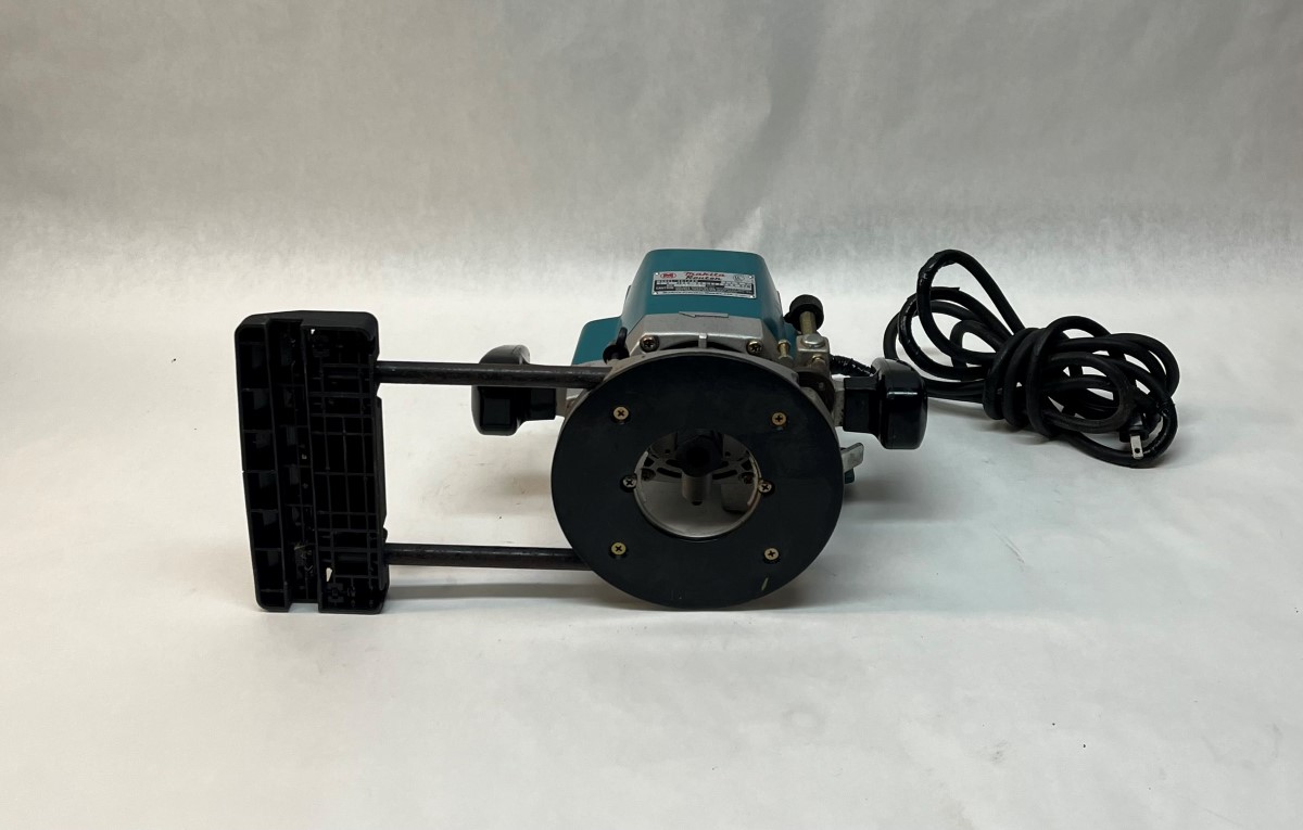 Makita 3612BR Router 115V Corded Electric Good Heartland Pawnbrokers