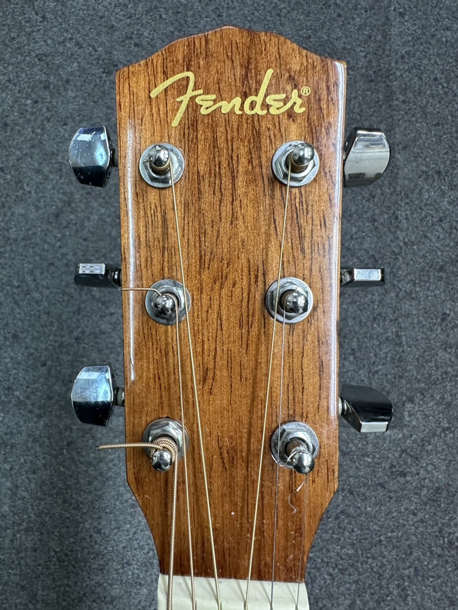 FENDER DG8S NAT 6 String Acoustic Guitar, Natural Finish Like New Buya