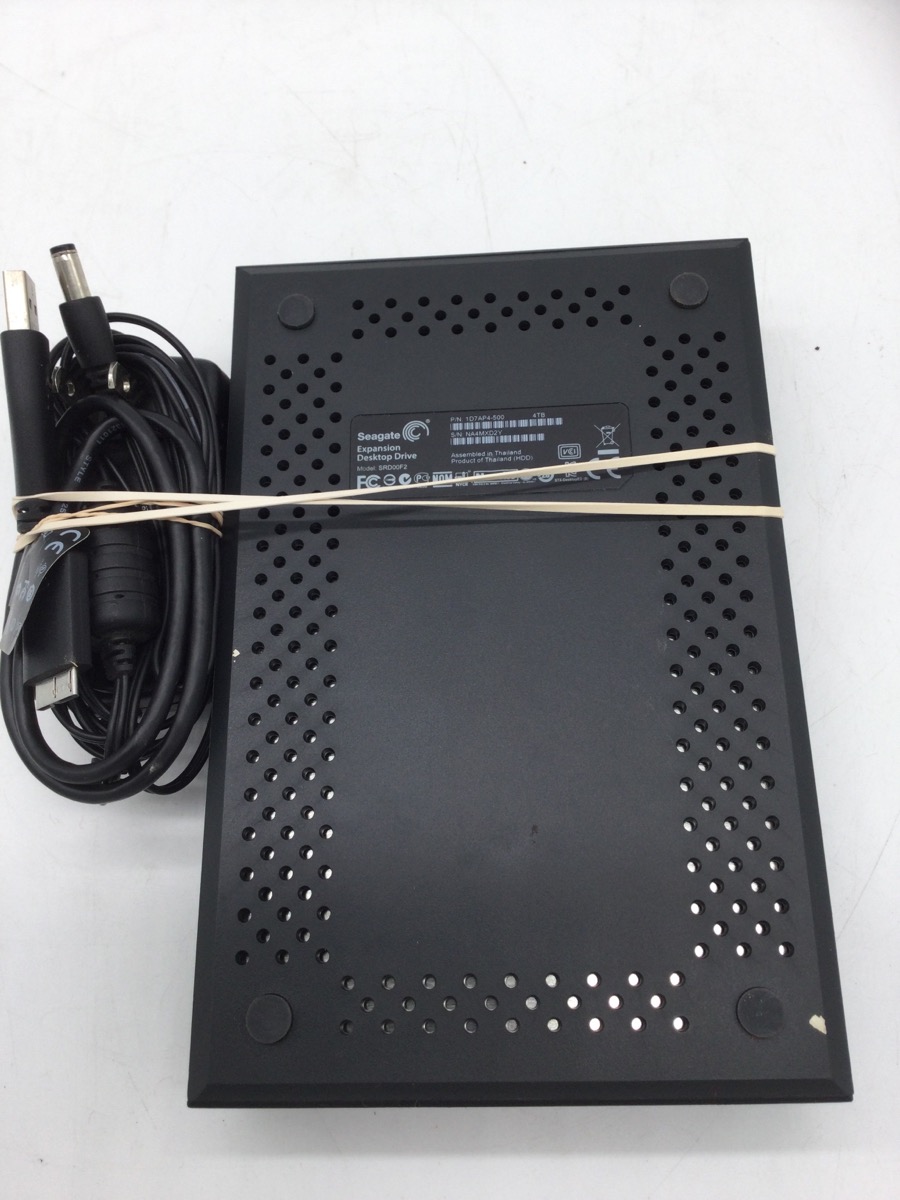 Seagate 4TB Expansion Desktop Drive photo 2