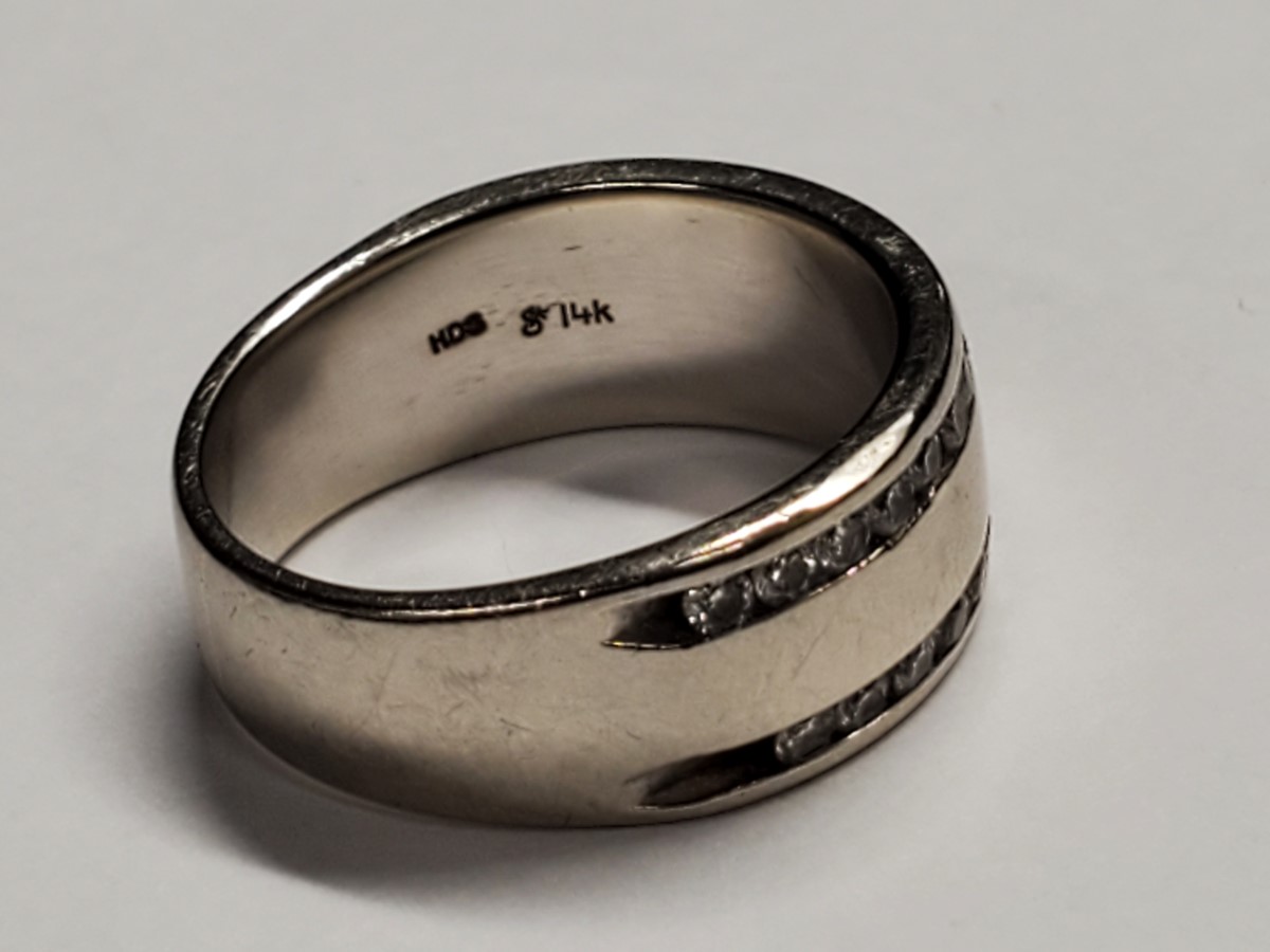 Lady's Diamond Cluster Ring 32 Diamonds .32 Carat 14K white Gold 5