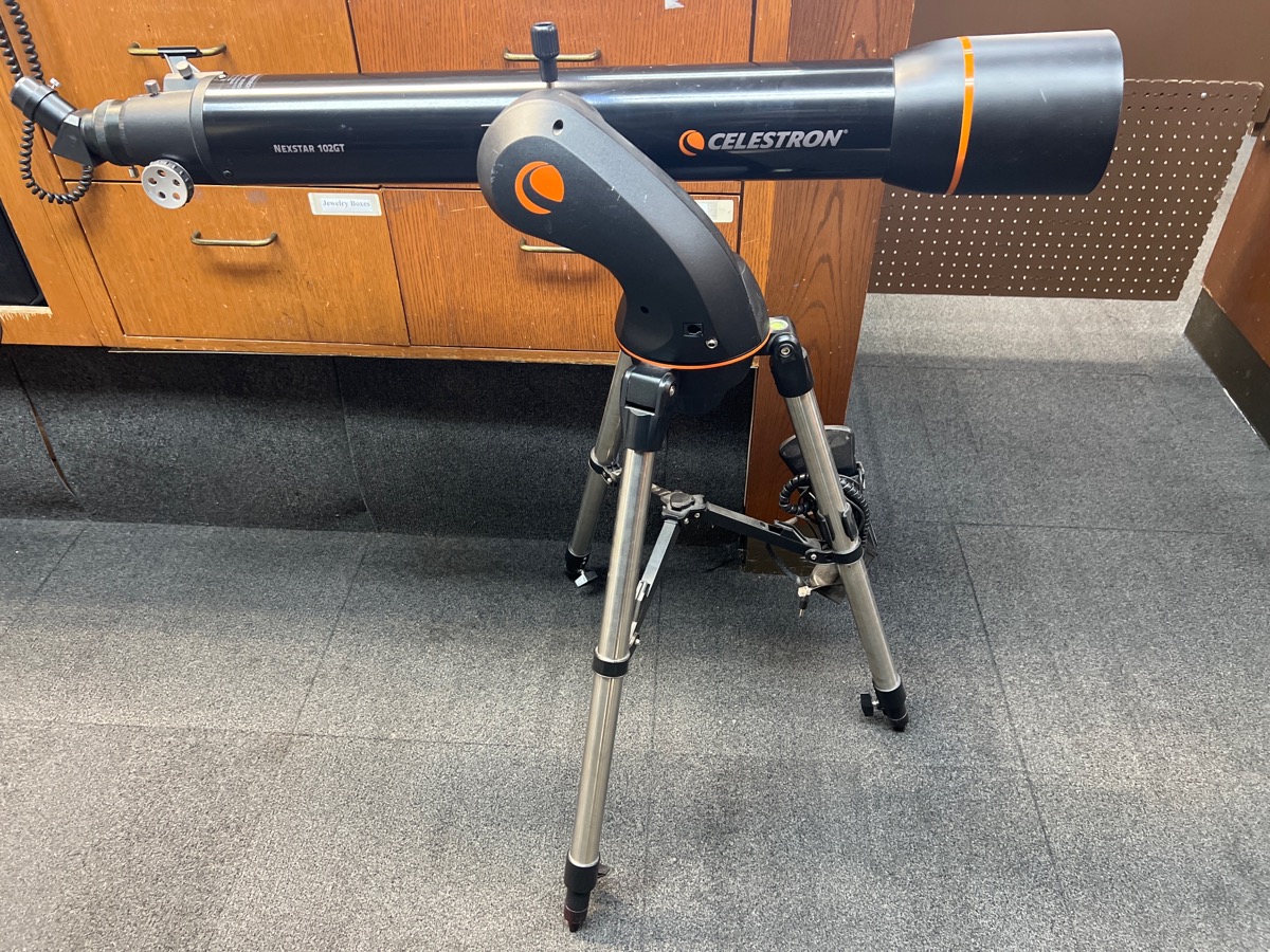 Celestron 102 GT Computerized Telescope Very Good Buya