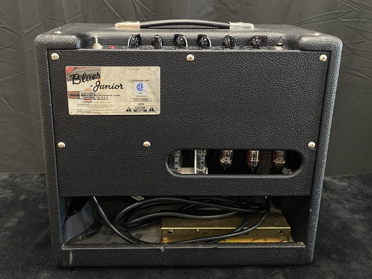 Fender Blues Junior Type PR 295 Tube Amplifier 729 Very Good Buya