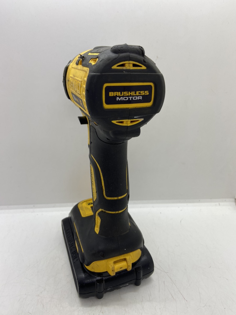 DeWALT 20v MAX XR 3Speed 1/4" Impact Driver Drill DCF887 w/ Battery