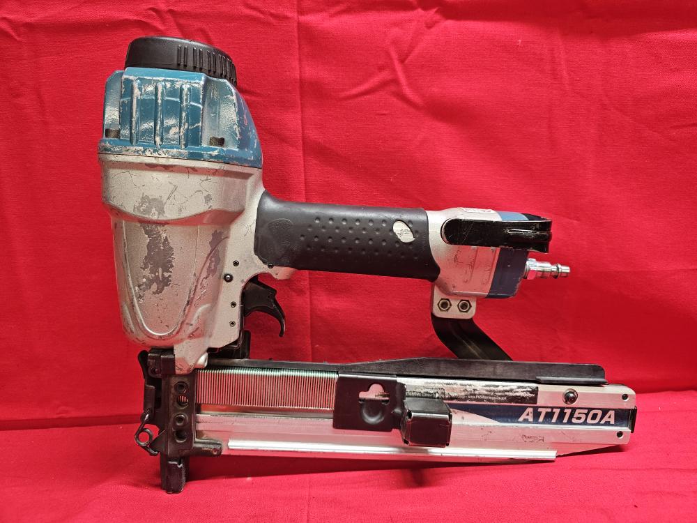 MAKITA AT1150A 7/16 in. x 16Gauge Medium Crown Stapler Good Sooner