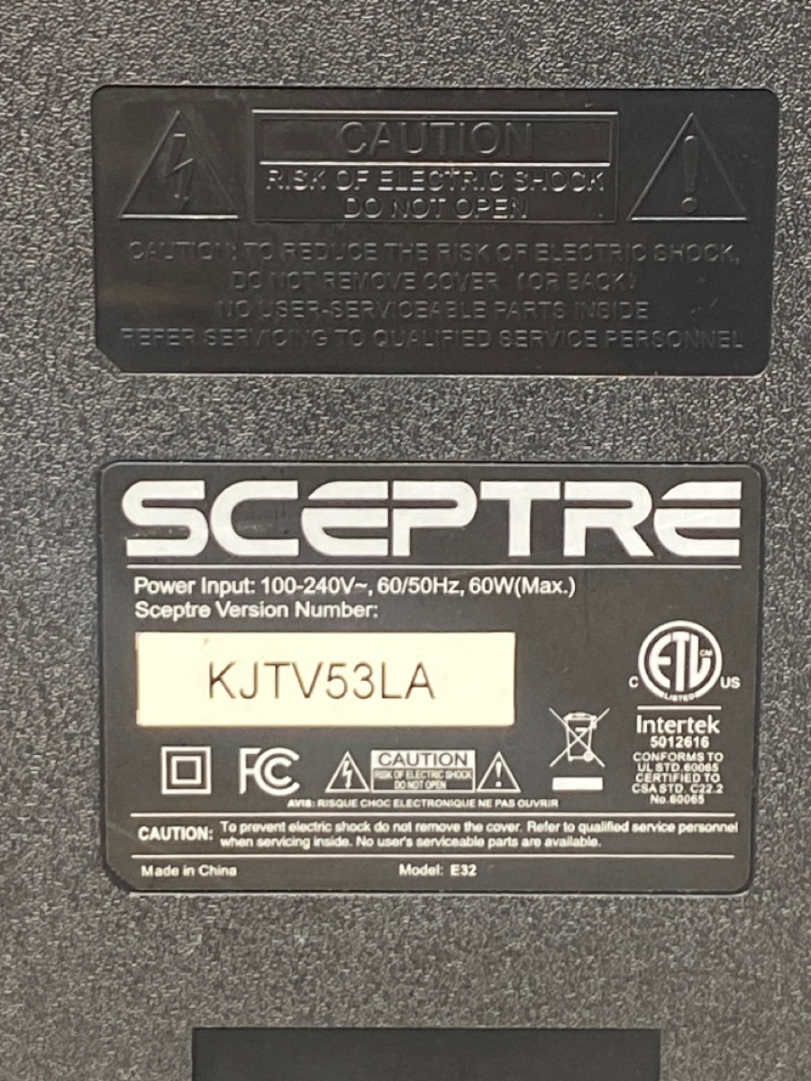 SCEPTRE E32 32 INCH SCEPTRE FLAT SCREEN TV, Very Good Buya