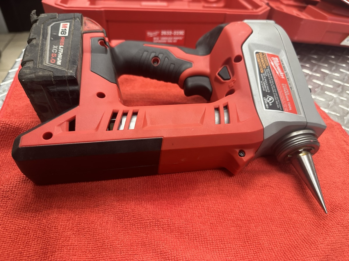 Milwaukee M18 ProPEX Expansion Tool 263220 Very Good Buya