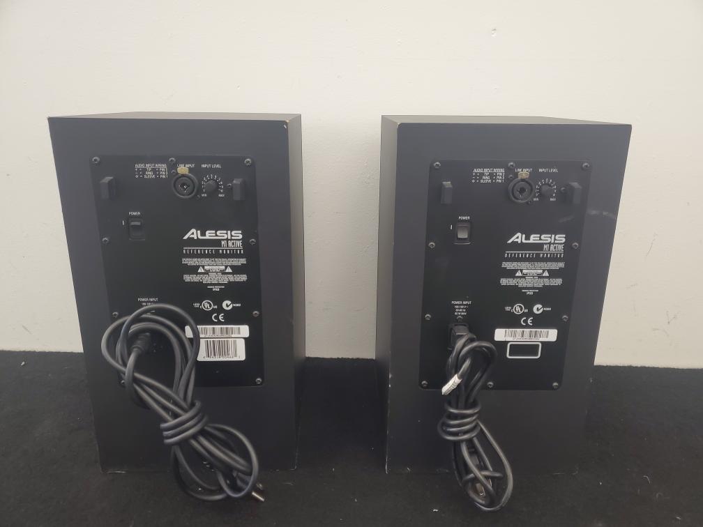 ALESIS MONITOR ONE MK2 300W (2X150W) PASSIVE STUDIO MONITORS(PAIR