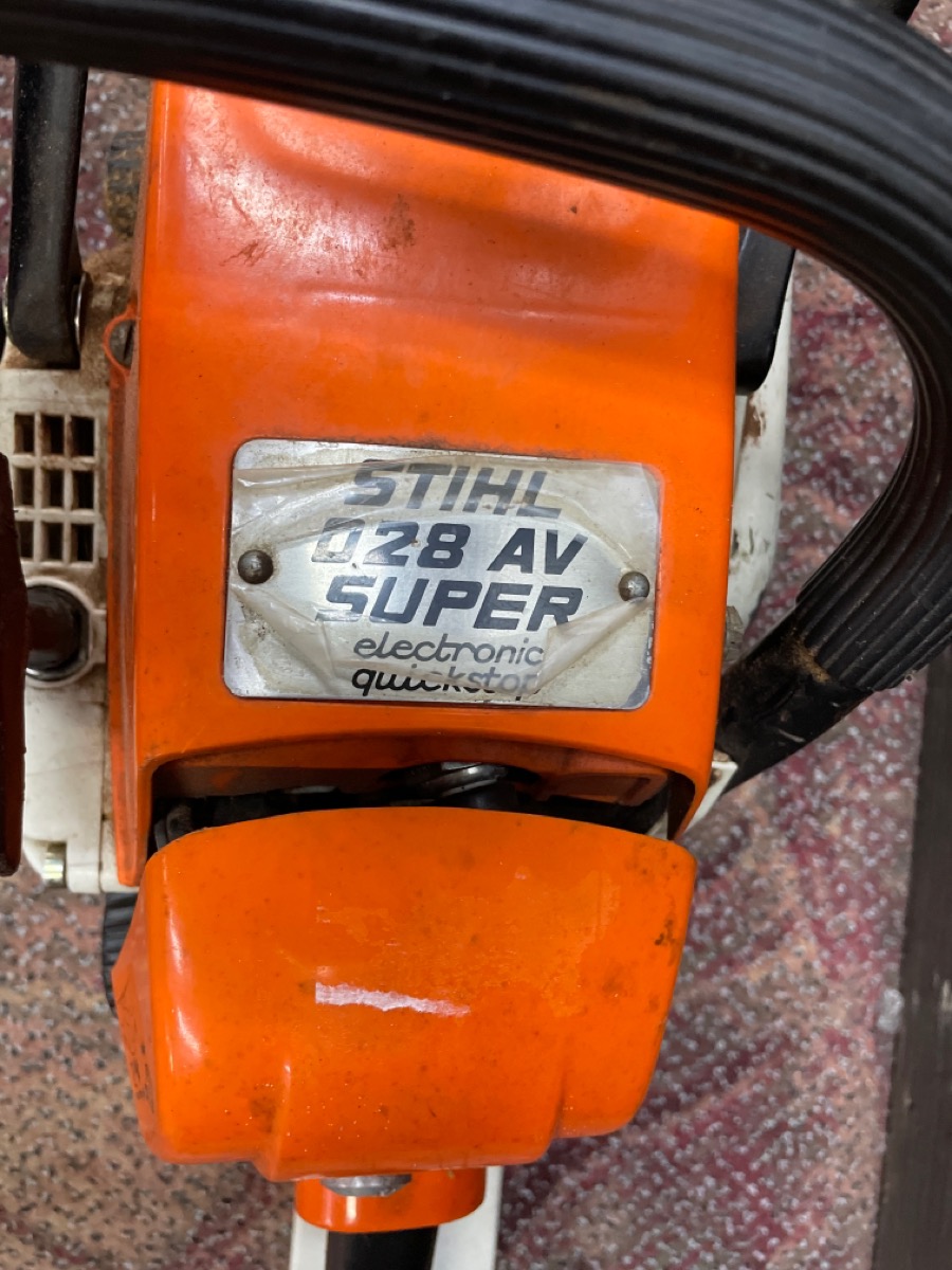 STIHL 028 AV SUPER 20" GAS CHAINSAW Acceptable Buya