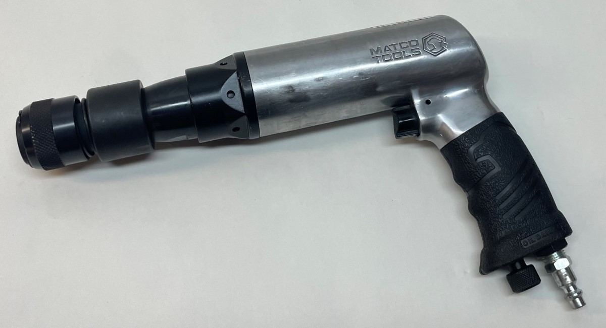 MT1724 Long Barrel Pneumatic Air Hammer Matco Tools Very Good