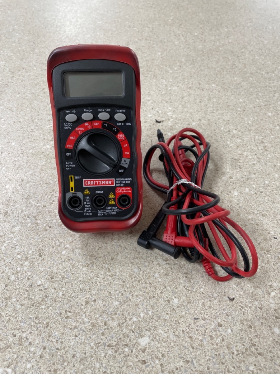 CRAFTSMAN 82139 DIGITAL MULTIMETER Acceptable Buya