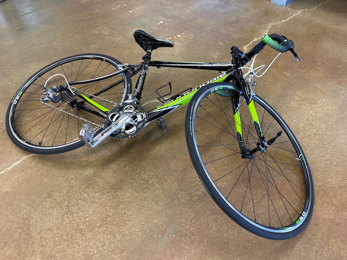 CANNONDALE SYNAPSE ULTRA 48, ROAD BIKE, GREEN. Very Good Capital Pawn