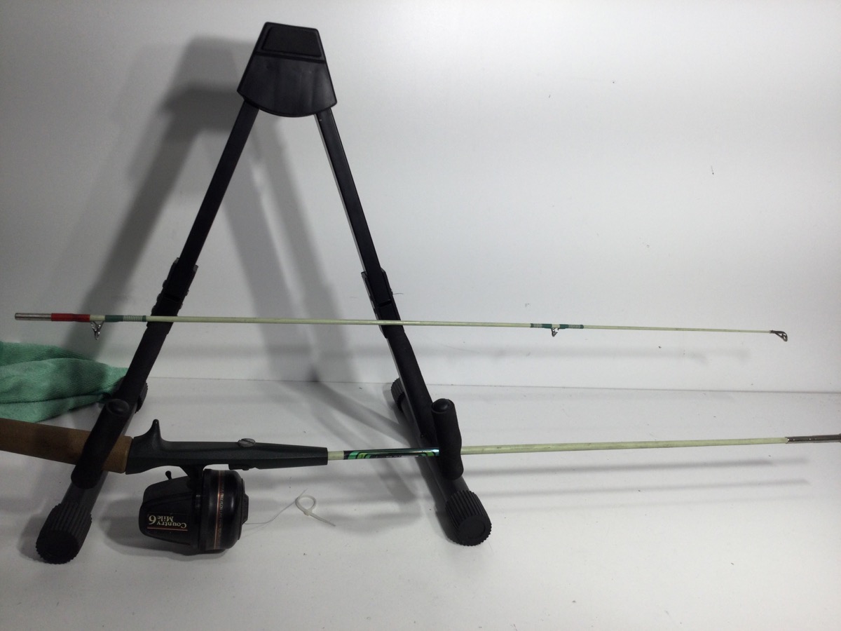 ZEBCO CENTENNIAL ROD & COUNTRY MILE 6 REEL For parts or not working