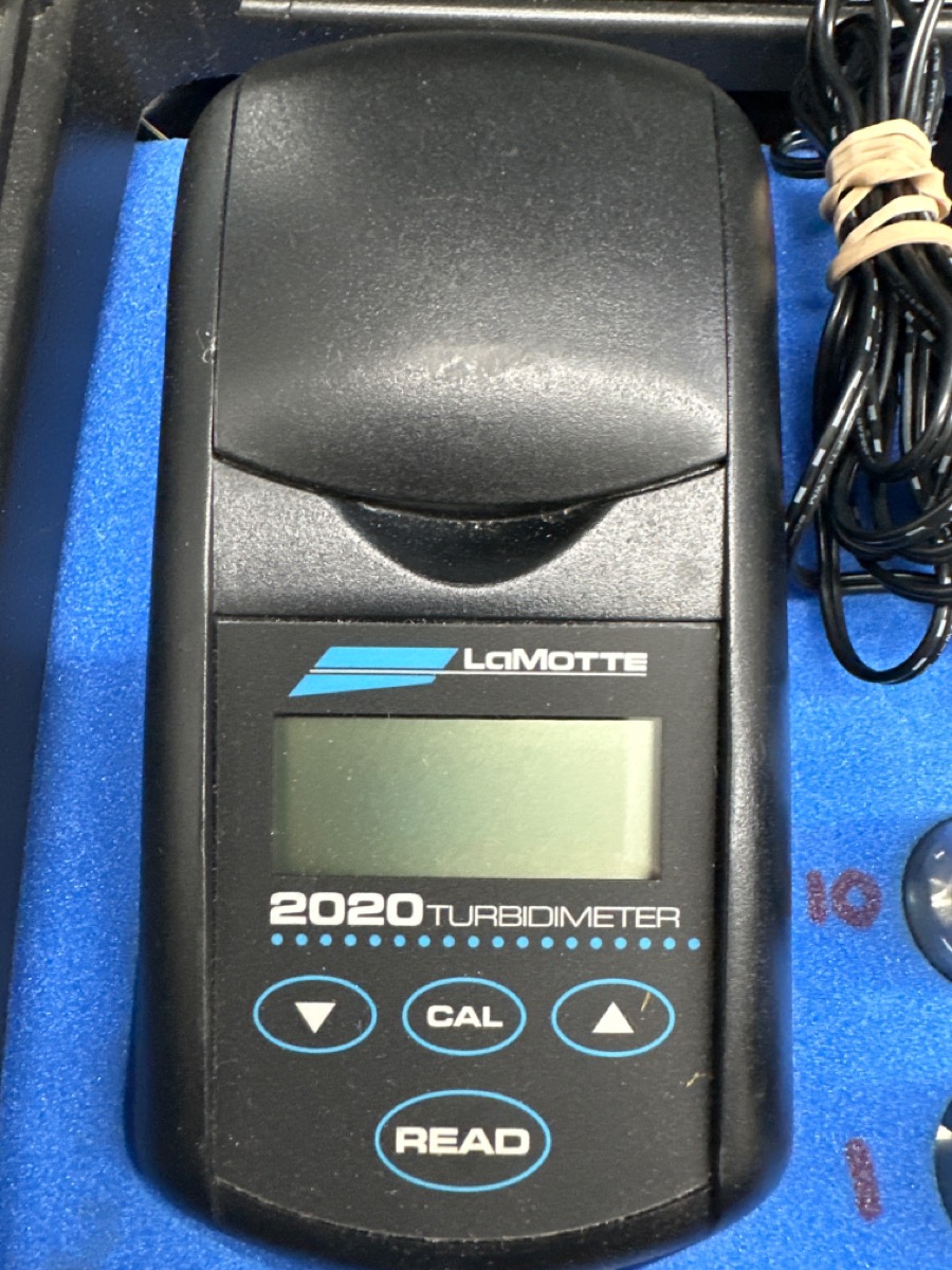 LaMotte 1799 2020 Turbidimeter Portable Turbidity Meter W/ Case Very Good Buya