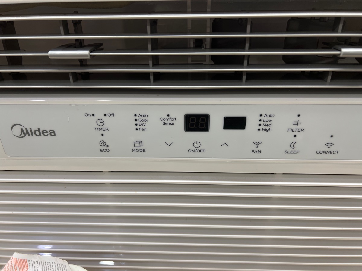 MIDEA MAW08S1WWT 8000 BTU AIR CONDITIONER Very Good River City
