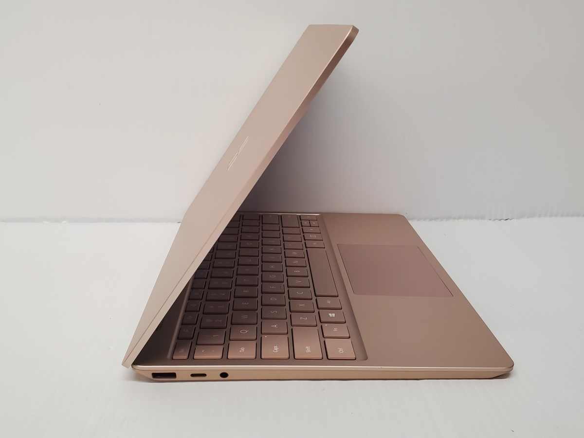 MICROSOFT SURFACE LAPTOP GO 1943 i5-10TH GEN 8GB RAM 120GB STORAGE Very ...