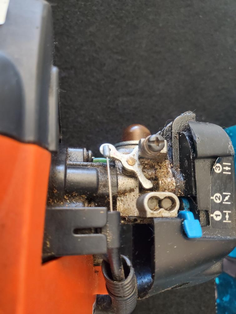 REMINGTON PRODUCTS RM2560 STRAIGHT SHAFT TRIMMER For parts or not