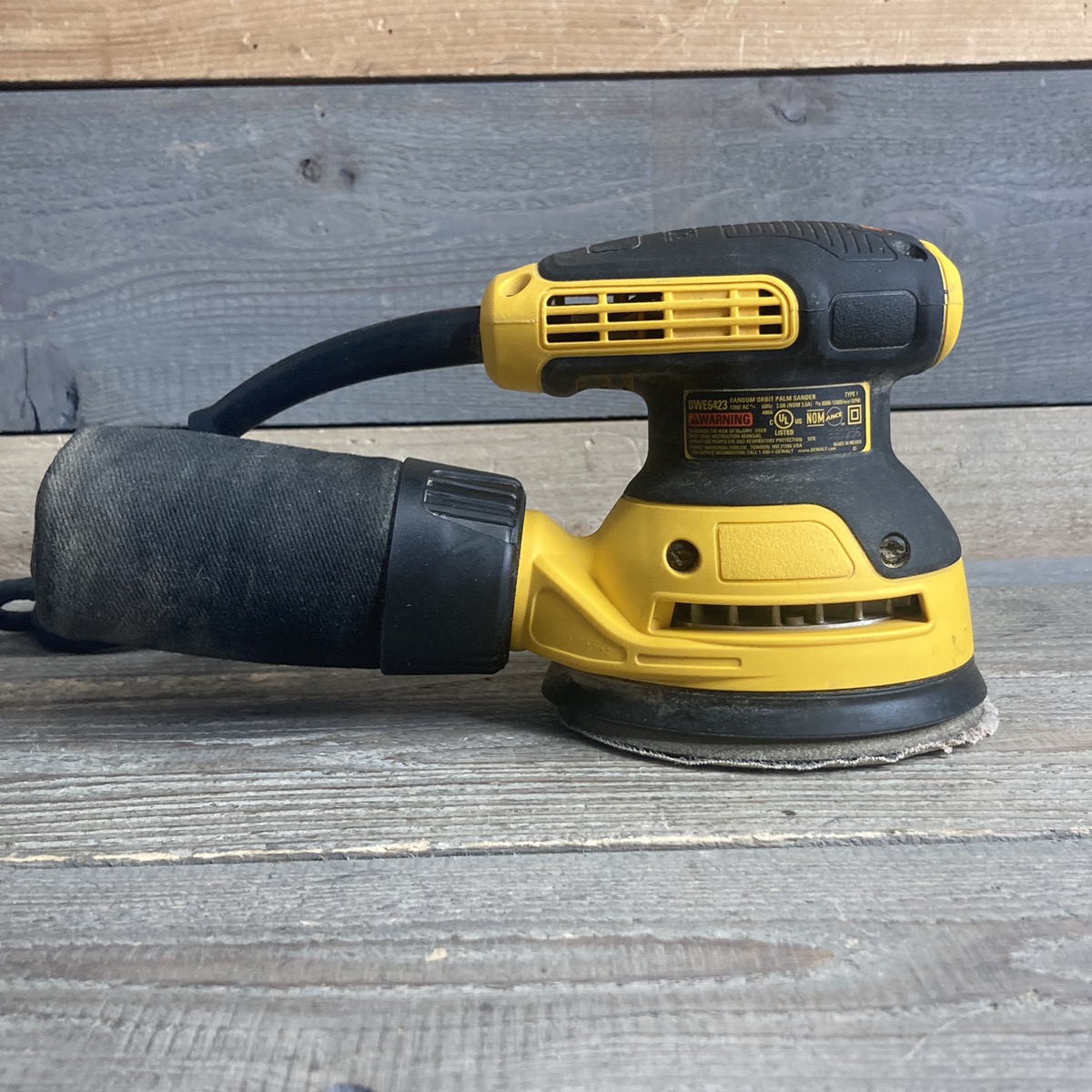 Dewalt Corded 5" Variable Speed Random Orbital Sander DWE6423 Good Buya