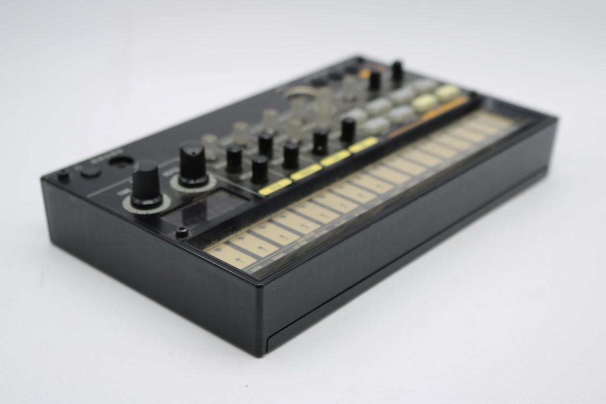 VOLCABEATS ANALOG DRUM MACHINE Good Buya