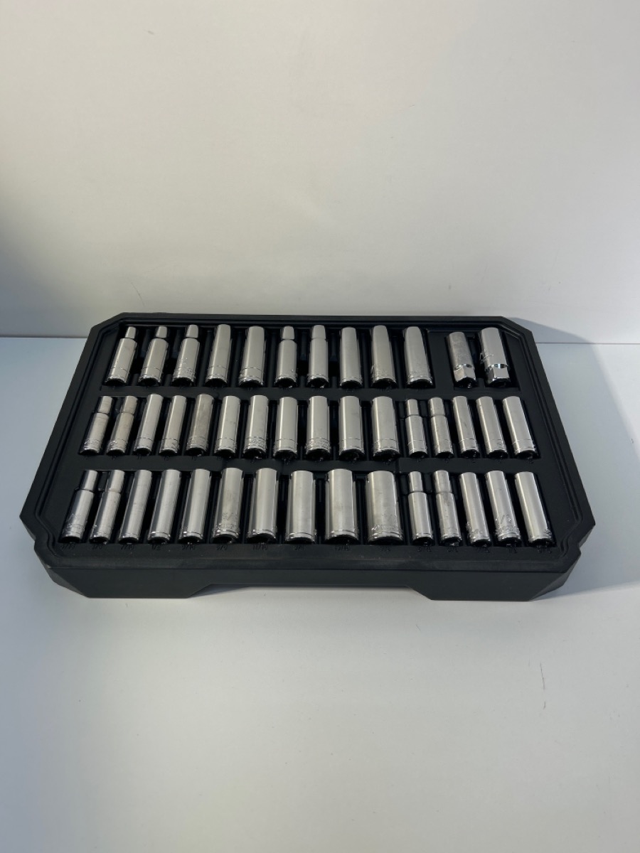 HUSKY TOOLS 290 MECHANICS TOOL SET Very Good Buya