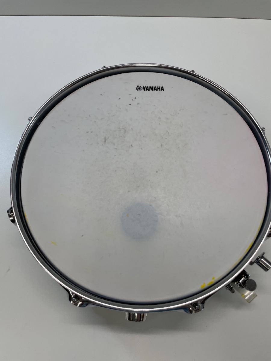 Yamaha Student Percussion Bell Kit w/ Carry Case, Practice Drum Pad and Mallets Good Pawn 1