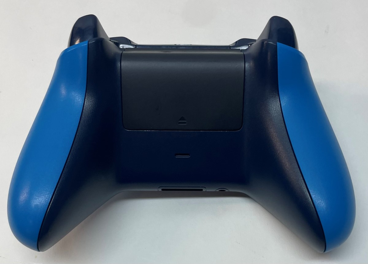 Microsoft 1681 Xbox One S 500GB Storage White Includes All Accessories