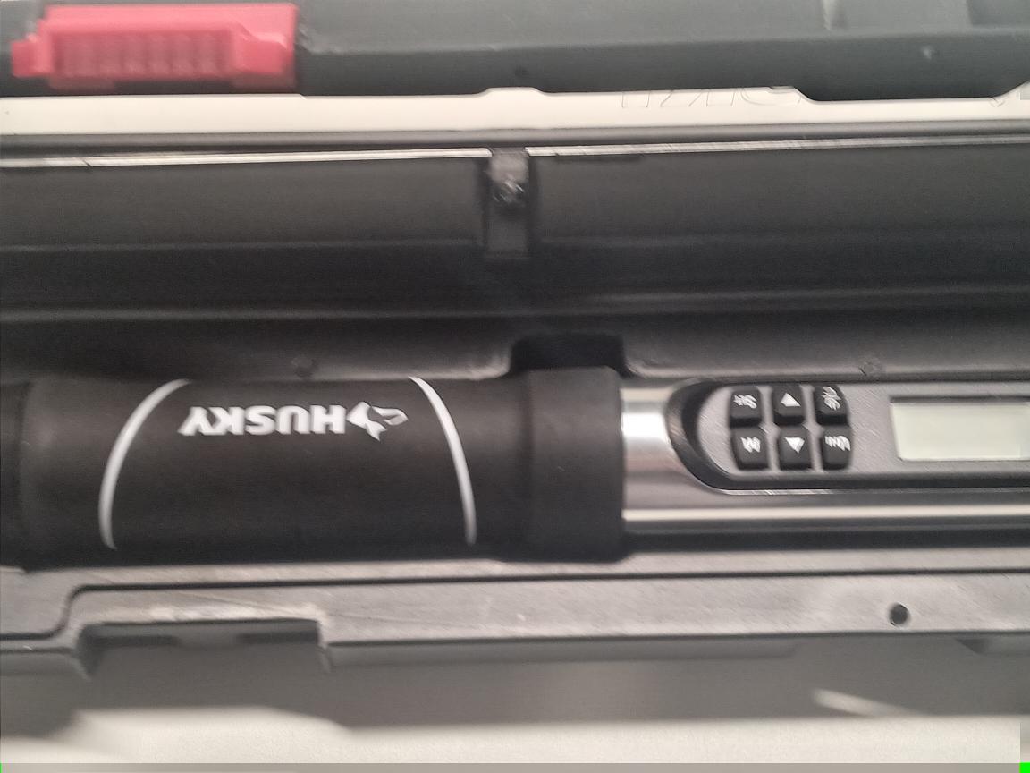 HUSKY TOOLS 3/8 DRIVE DIGITAL TORQUE WRENCH Like New Buya