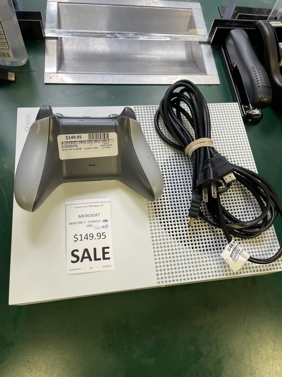 XBOX ONE S MODEL 1681 500GB ( TESTED ) Good Buya