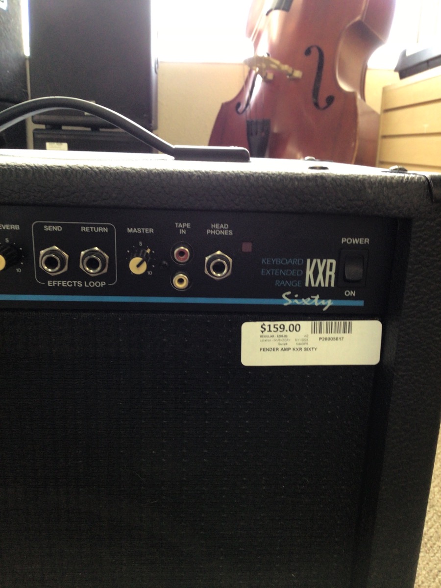 FENDER KXR SIXTY EXTENDED RANGE KEYBOARD AMP. GREAT TONE, REVERB. Very