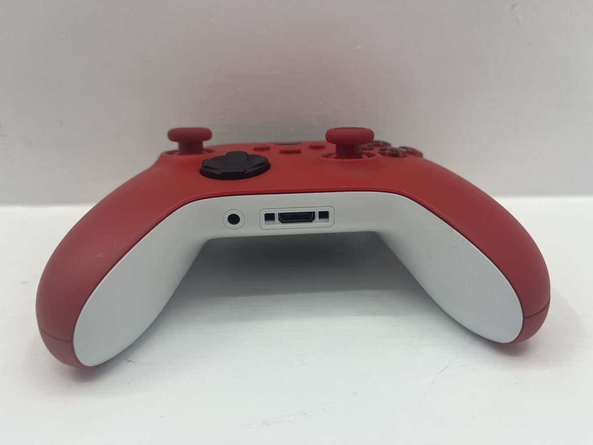 Microsoft Xbox One Series X S Wireless Controller Model 1914 Red